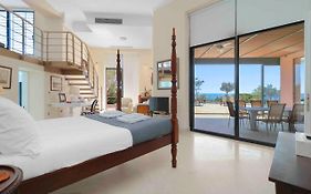 Black Diamond Beachfront Pool Villa Pasithea In Sounio, Athens