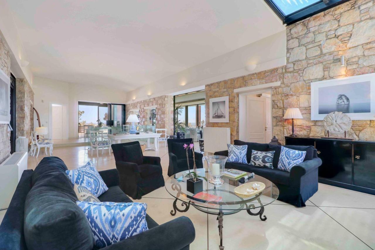 Black Diamond Beachfront Pool Villa Pasithea In Sounio, Athens Σούνιο Εξωτερικό φωτογραφία