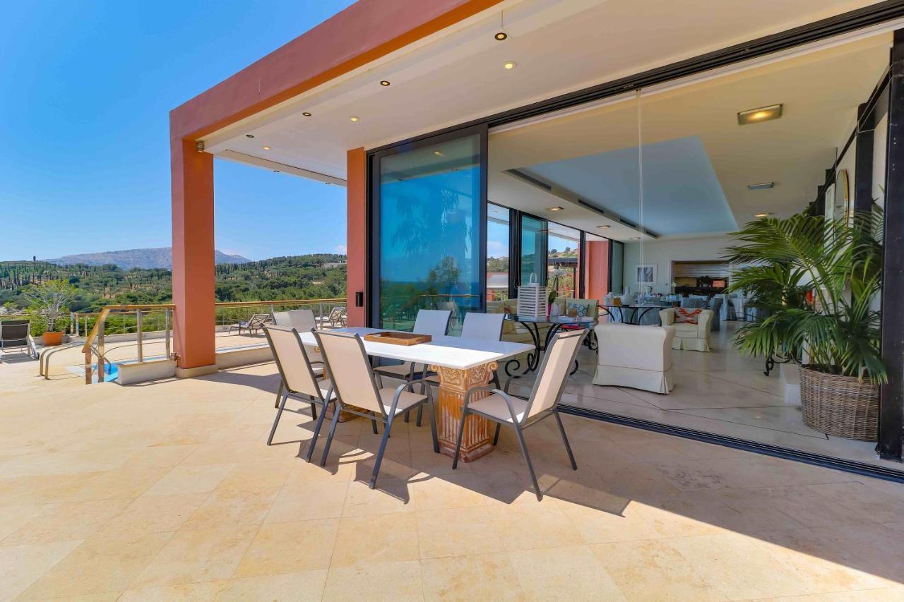 Black Diamond Beachfront Pool Villa Pasithea In Sounio, Athens Σούνιο Εξωτερικό φωτογραφία