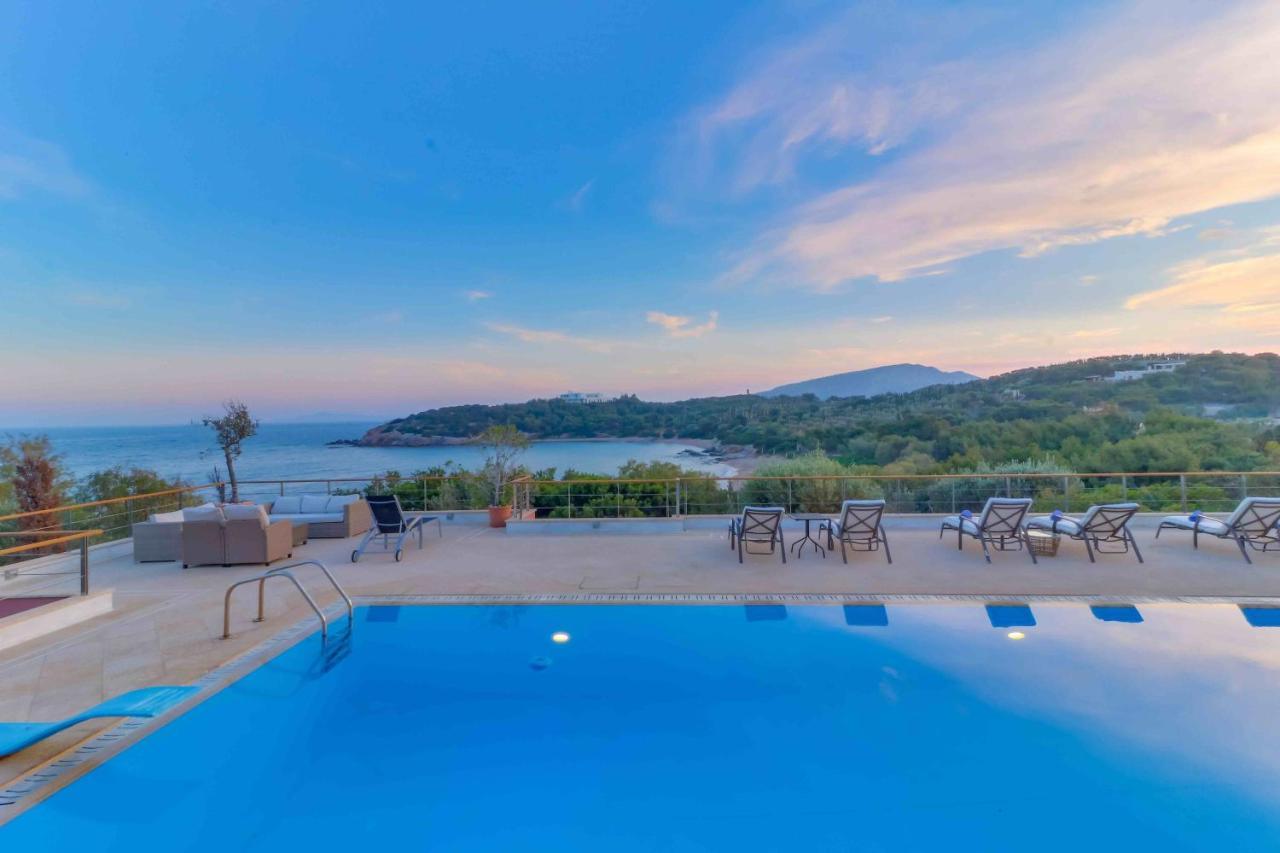 Black Diamond Beachfront Pool Villa Pasithea In Sounio, Athens Σούνιο Εξωτερικό φωτογραφία