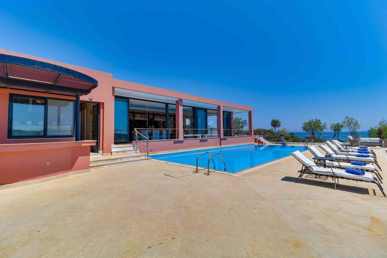 Black Diamond Beachfront Pool Villa Pasithea In Sounio, Athens Σούνιο Εξωτερικό φωτογραφία